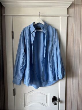 City of London Button-Down Blue Dress Shirt